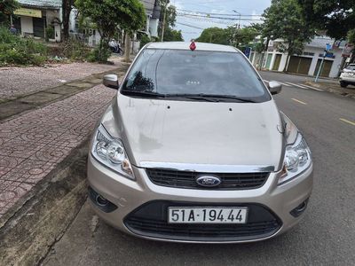 Ford Focus 2011 - ảnh 1