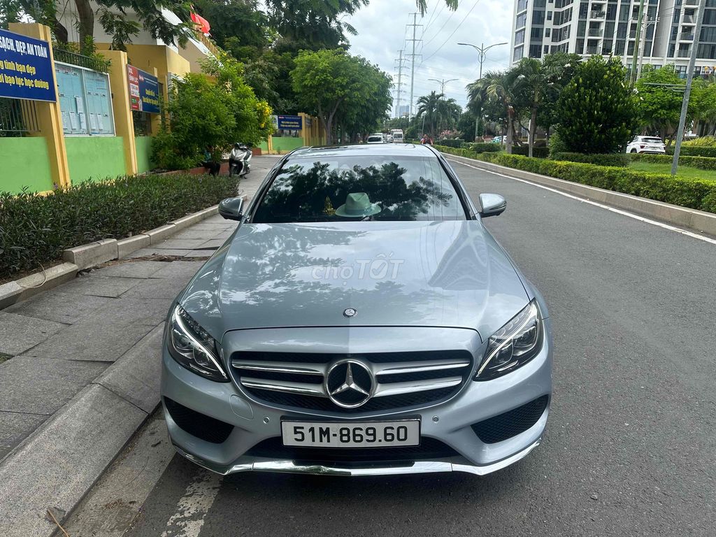 Mercedes-Benz 2017 - ảnh 1
