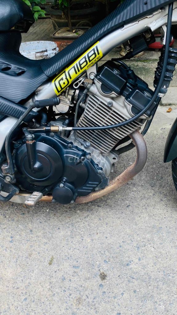 Suzuki FX 2000 - ảnh 3