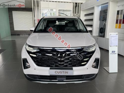 Hyundai Custin 2026 - ảnh 1