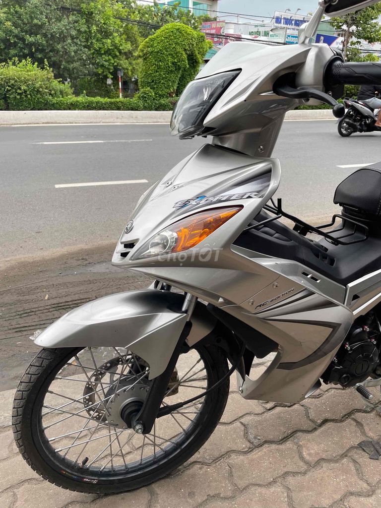 Yamaha Exciter 2011 - ảnh 2