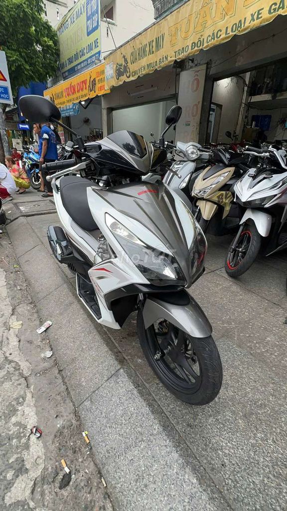 Honda Air Blade 2014 - ảnh 5