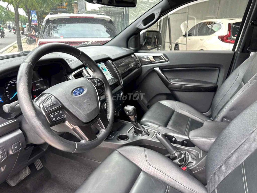Ford Everest 2022 - ảnh 5