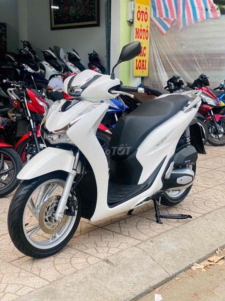 Honda SH 2025 - ảnh 1