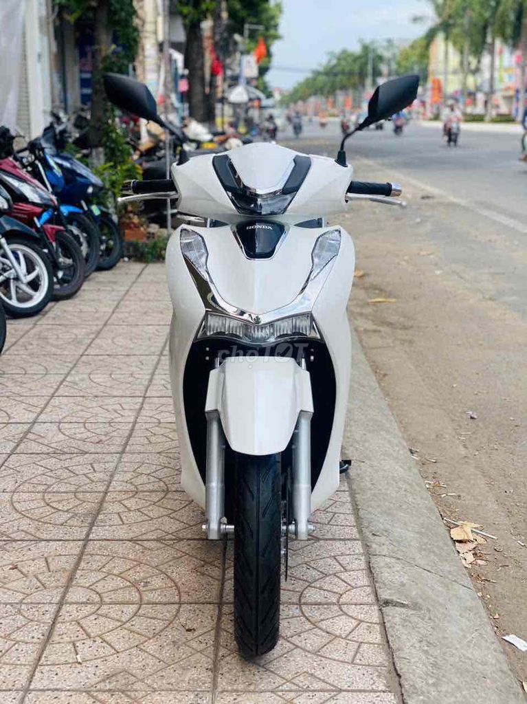 Honda SH 2025 - ảnh 3