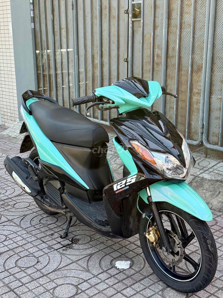 Yamaha Luvias 2010 - ảnh 3