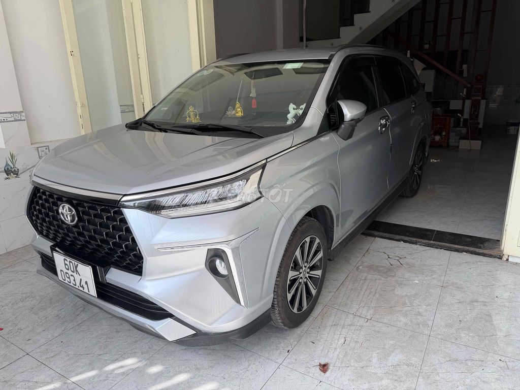 Toyota Veloz Cross 2022 - ảnh 1