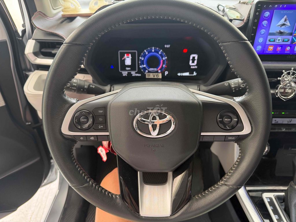 Toyota Veloz Cross 2022 - ảnh 2