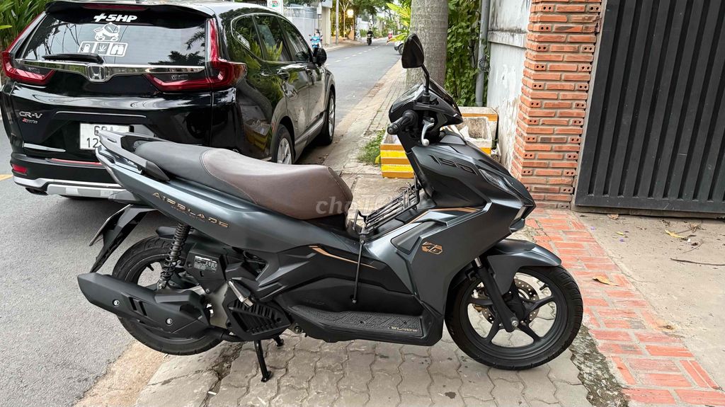 Honda Air Blade 2021 - ảnh 3
