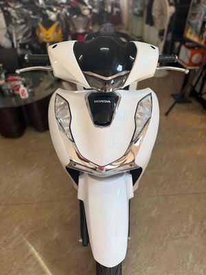 Honda SH 2024 - ảnh 1