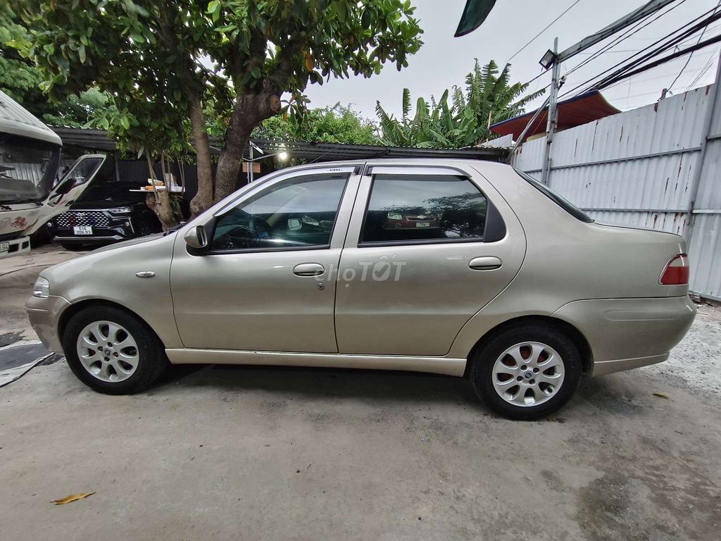 Fiat 2004 - ảnh 2