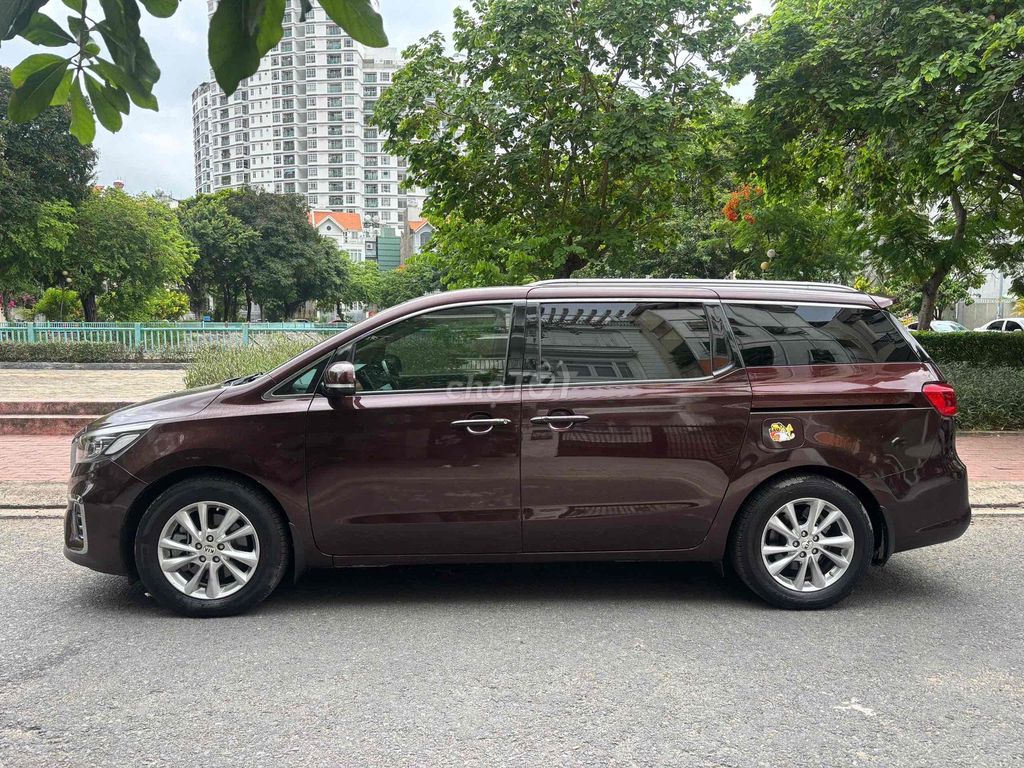 Kia Sedona 2020 - ảnh 4