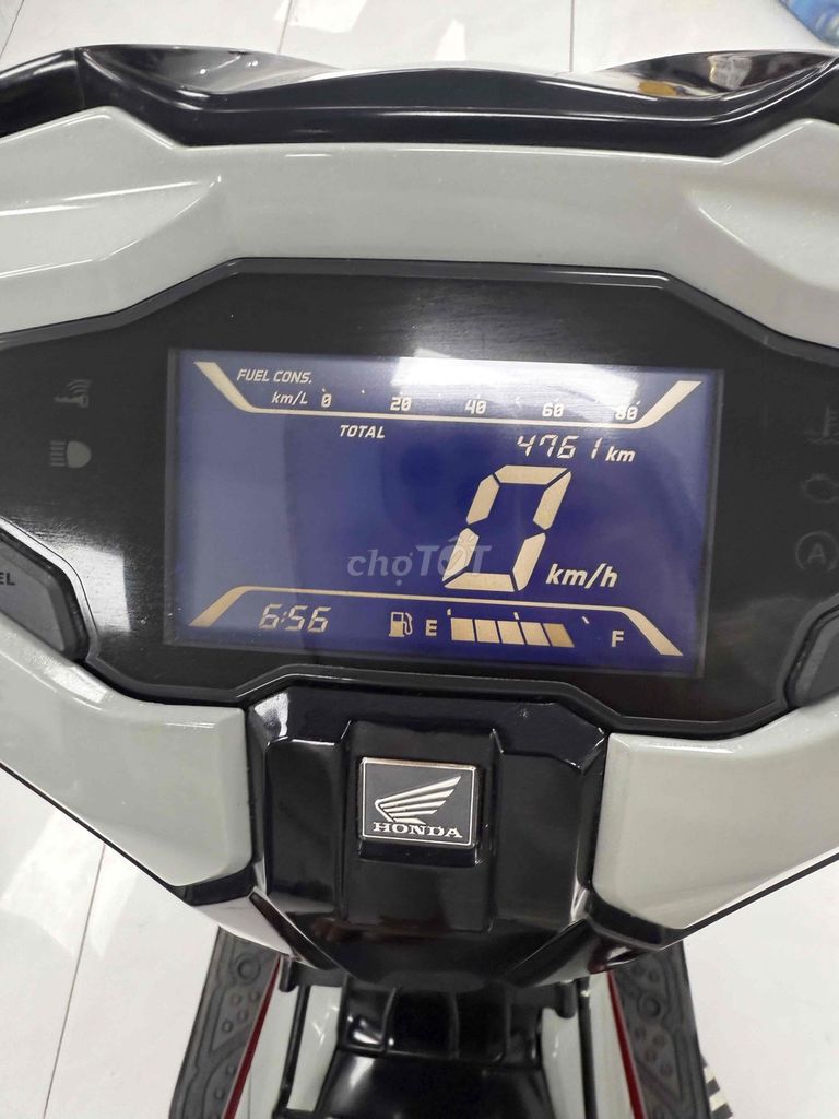 Honda Air Blade 2024 - ảnh 2