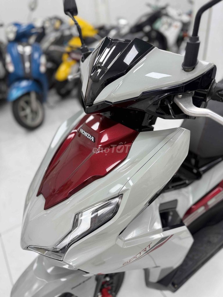 Honda Air Blade 2024 - ảnh 3