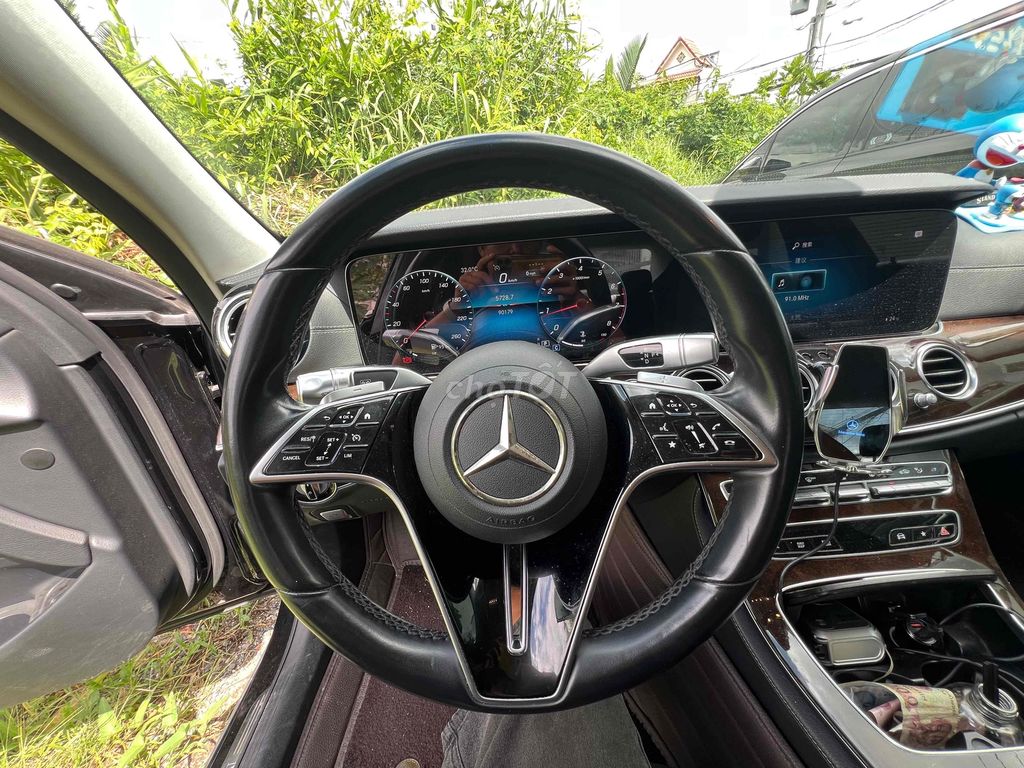 Mercedes-Benz 2021 - ảnh 2