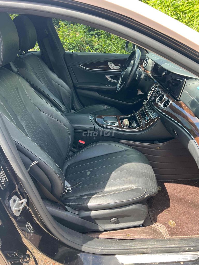 Mercedes-Benz 2021 - ảnh 3