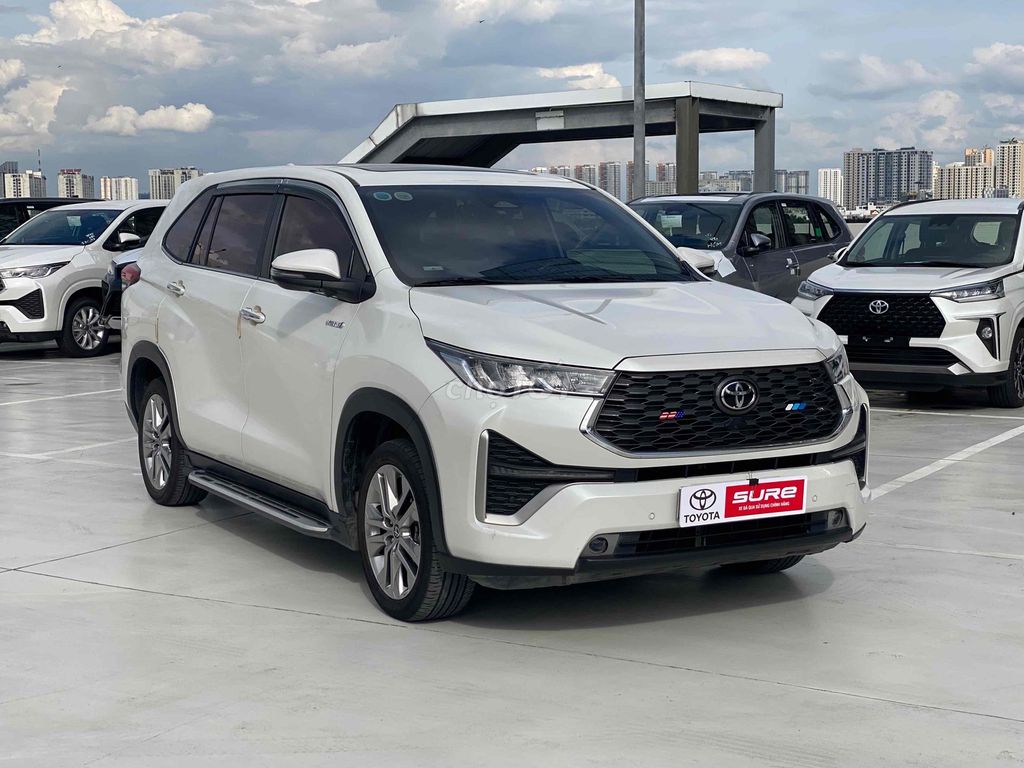 Toyota Innova Cross 2023 - ảnh 1
