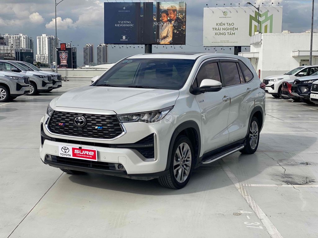 Toyota Innova Cross 2023 - ảnh 3