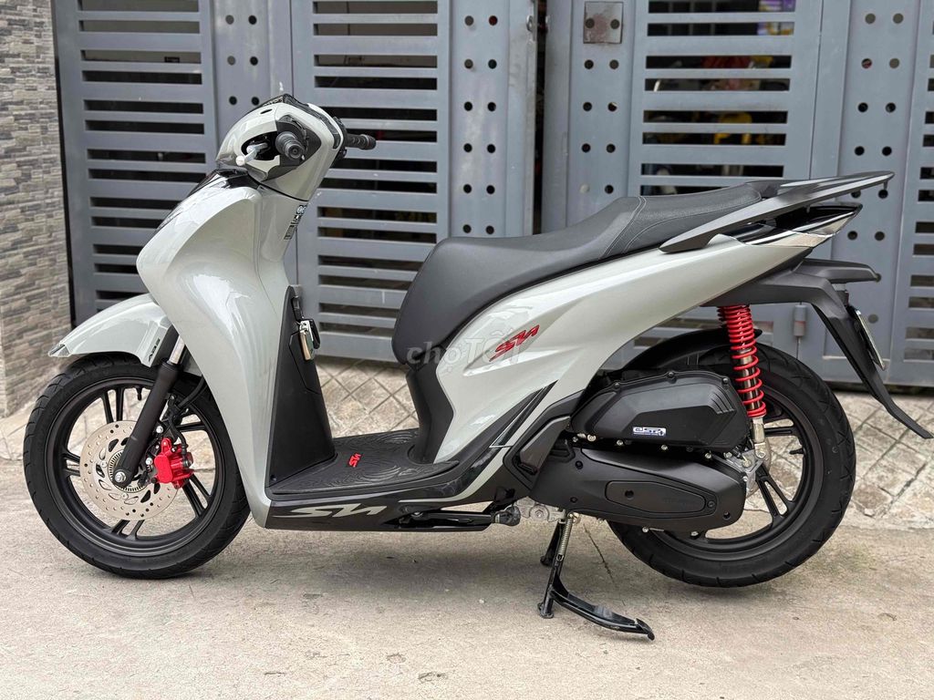 Honda SH 2023 - ảnh 2