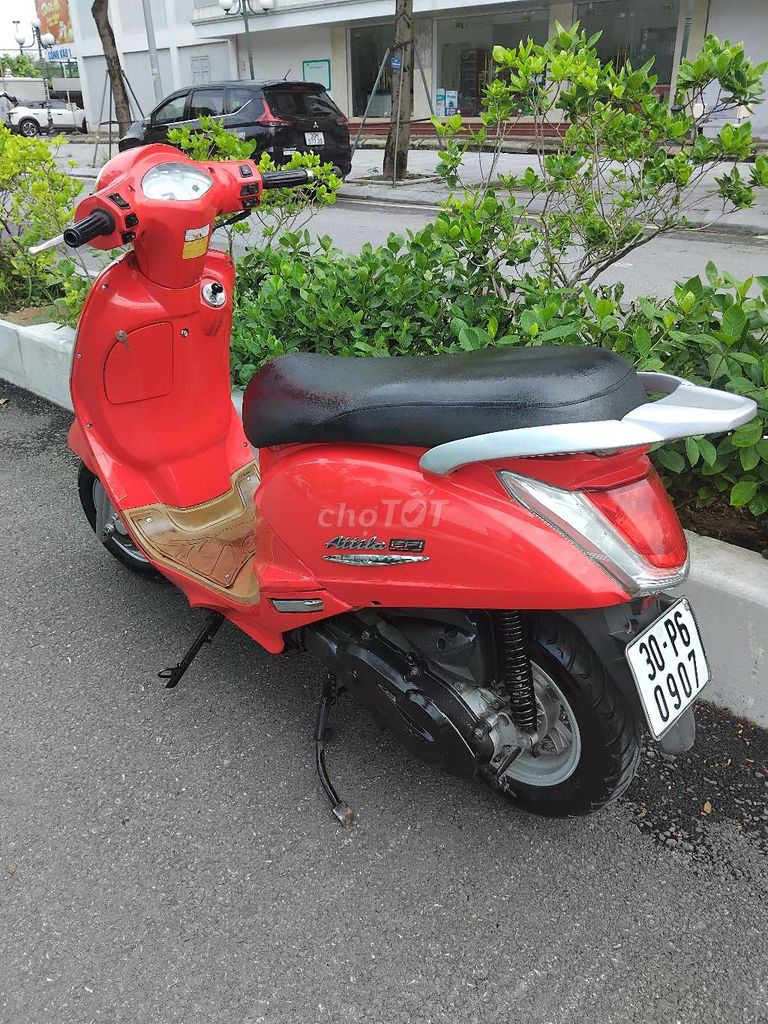 xe Elizabeth 2012 - ảnh 1
