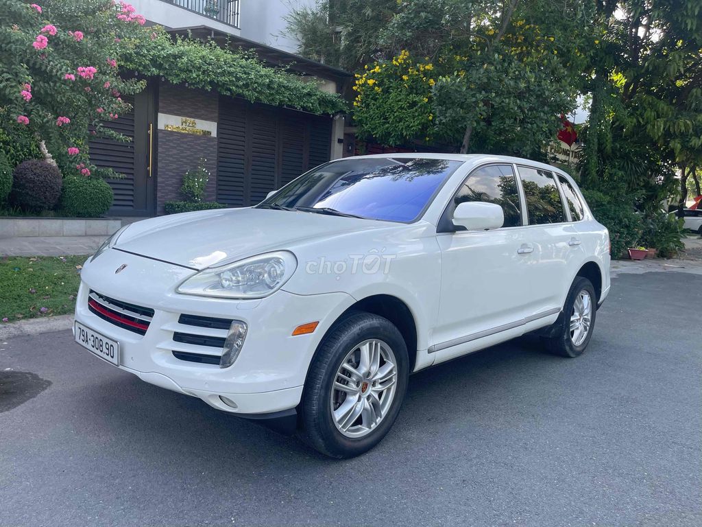 Porsche Cayenne - ảnh 2