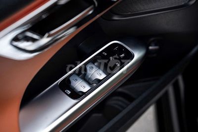 Mercedes-Benz 2025 - ảnh 5