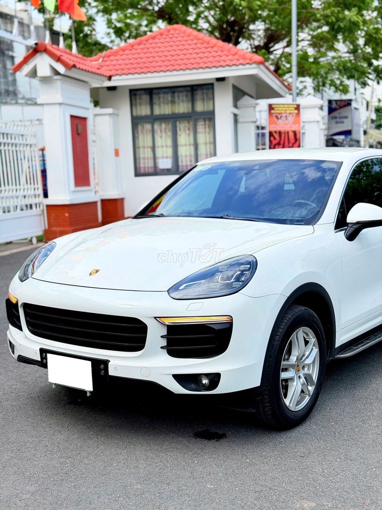 Porsche Cayenne 2016 - ảnh 2