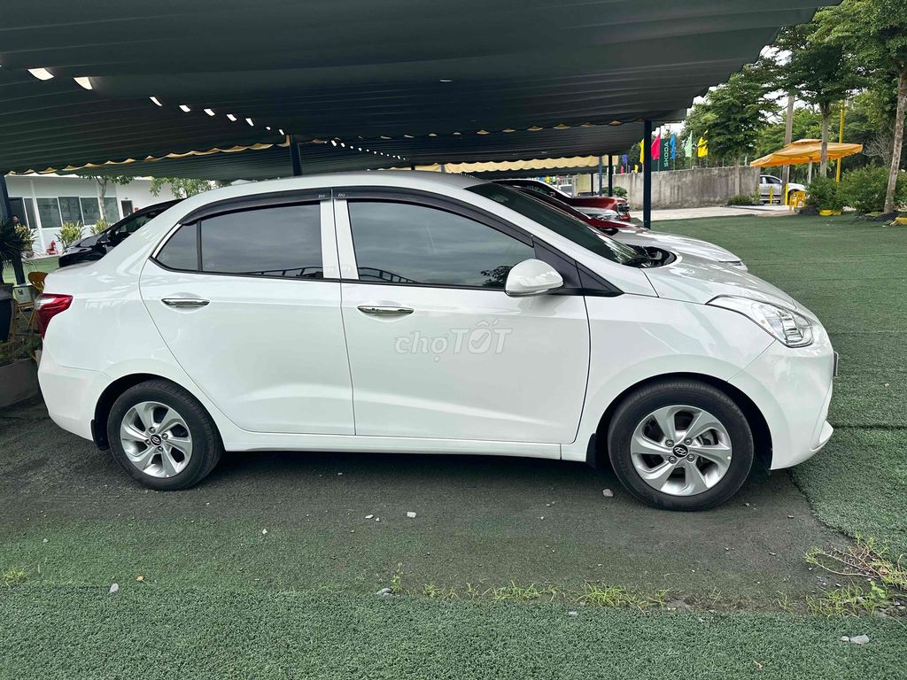 Hyundai Grand i10 - ảnh 5