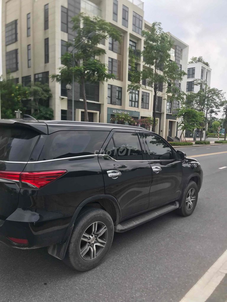 Toyota Fortuner 2019 - ảnh 2
