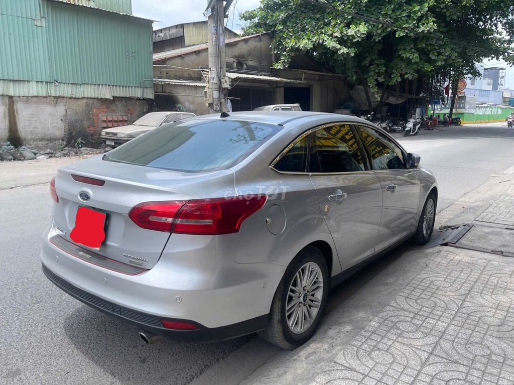 Ford Focus 2017 - ảnh 1