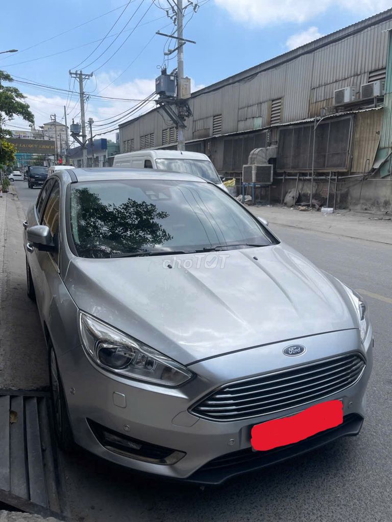 Ford Focus 2017 - ảnh 2