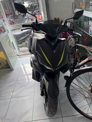 Yamaha NVX 2017 - ảnh 1