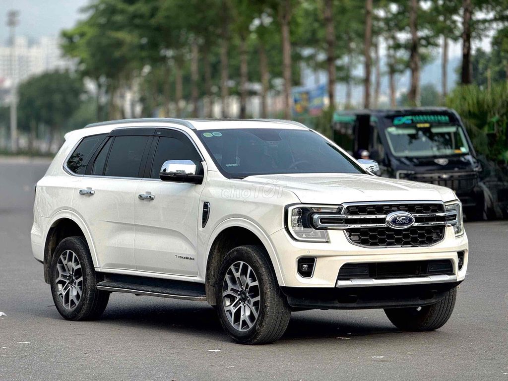 Ford Everest 2022 - ảnh 5