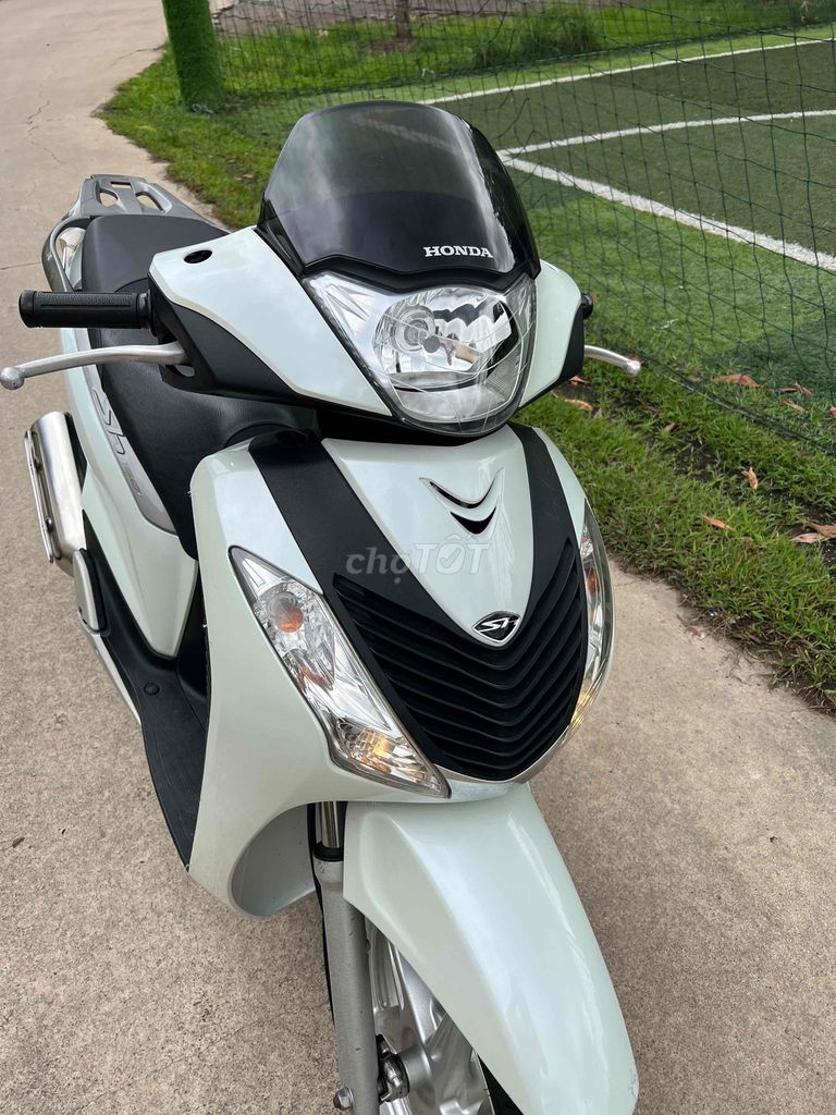 Honda SH 2012 - ảnh 2