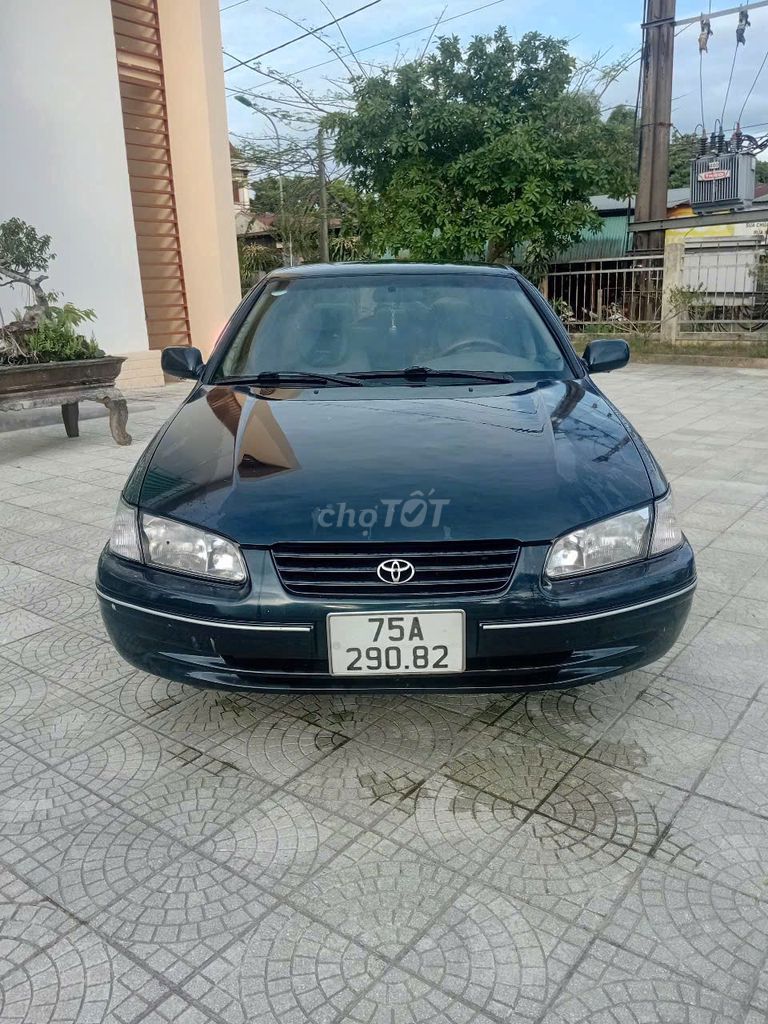 Toyota Camry 1999 - ảnh 4