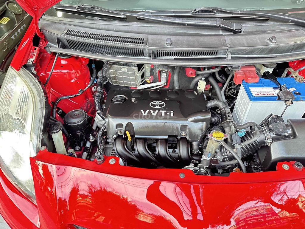 Toyota Yaris 2010 - ảnh 5