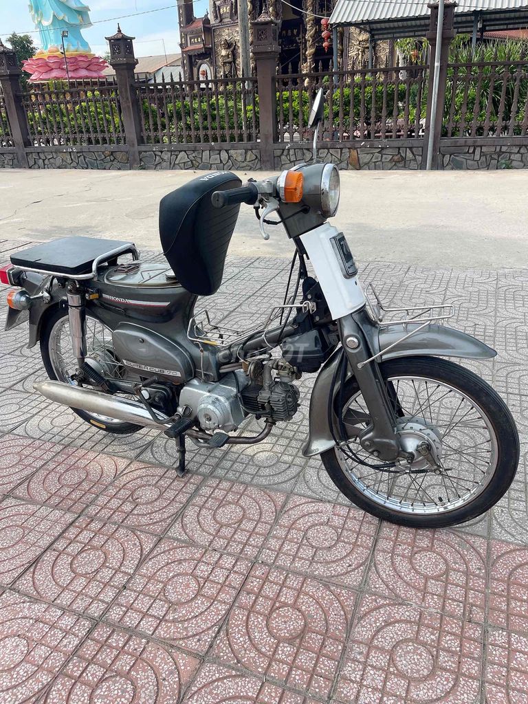 Honda Super 1980 - ảnh 1