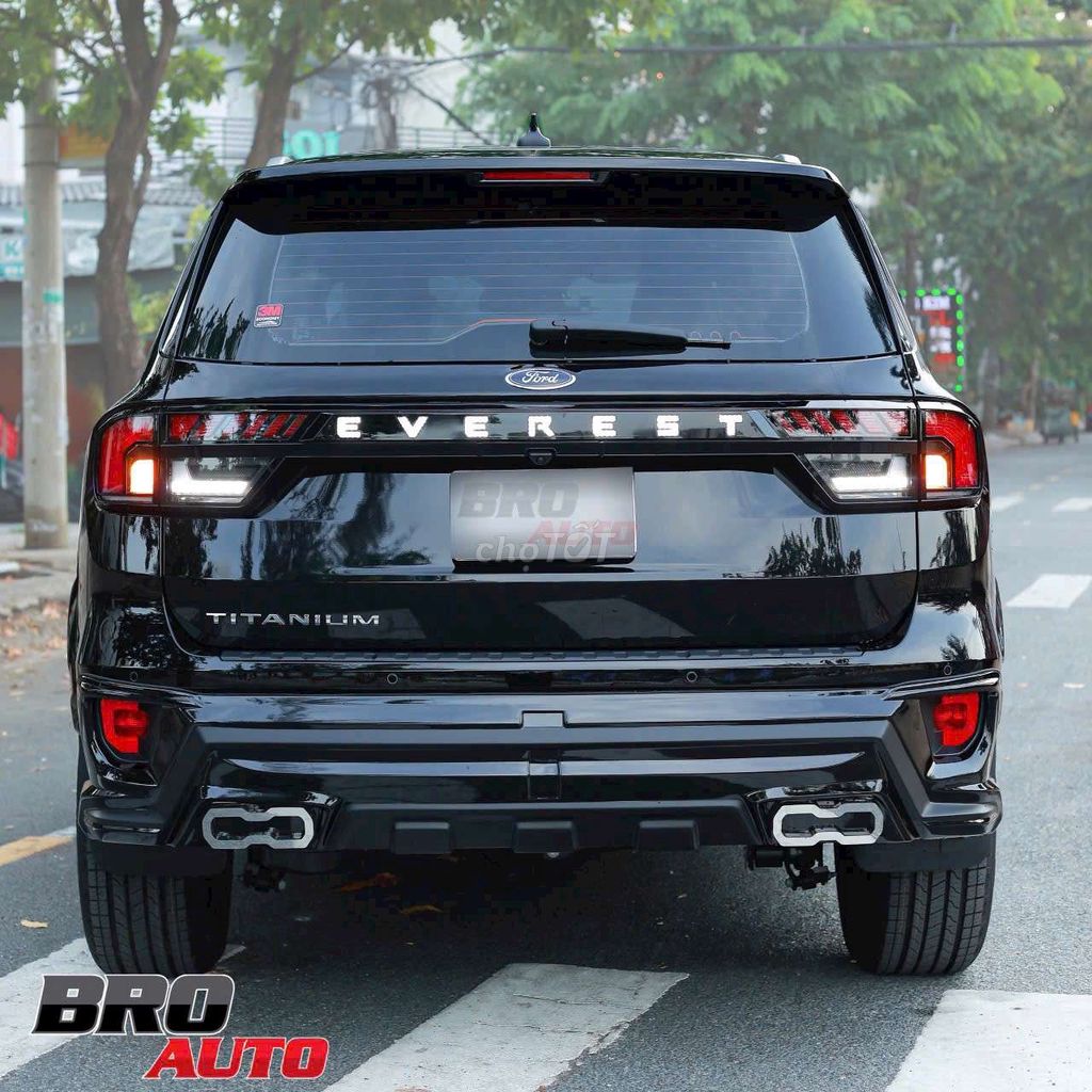 Ford Everest 2024 - ảnh 2