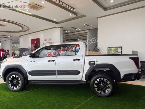 Toyota Hilux Trailhunter 2.8L 4x4 AT 2026 - ảnh 2