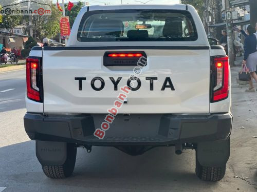 Toyota Hilux Trailhunter 2.8L 4x4 AT 2026 - ảnh 3