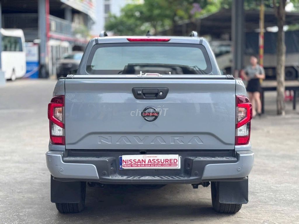 Nissan Navara 2021 - ảnh 5