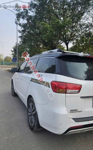 Kia Sedona 2.2L DATH 2017 - ảnh 4