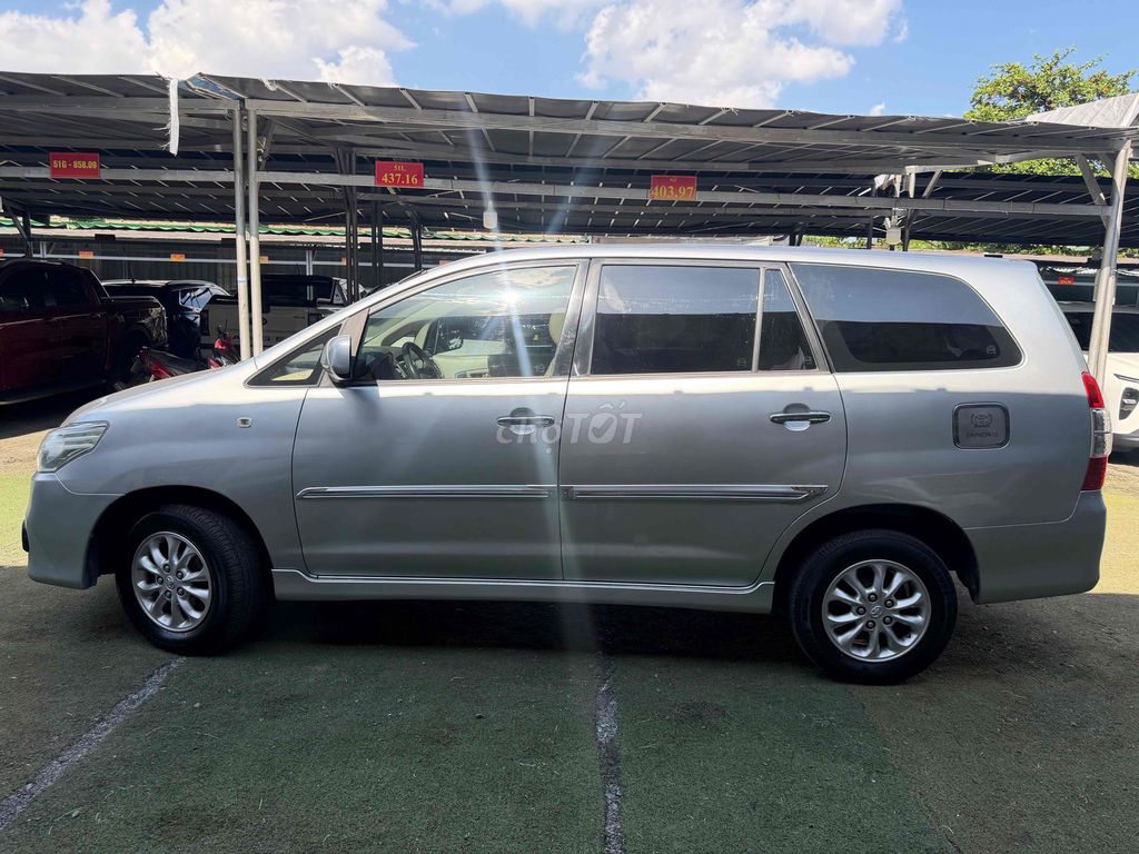 Toyota Innova 2015 - ảnh 5