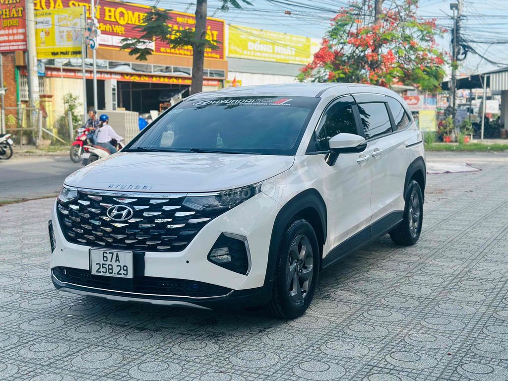 Hyundai Custin 2024 - ảnh 1