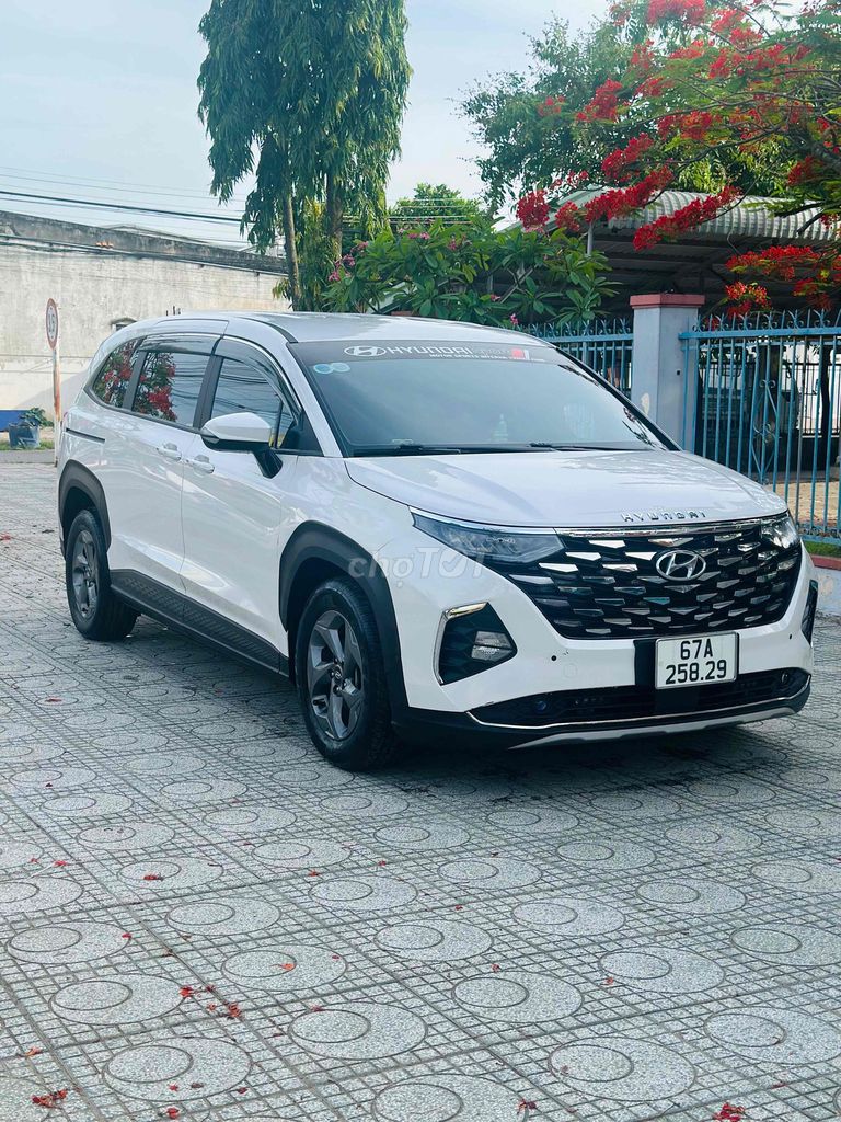 Hyundai Custin 2024 - ảnh 2