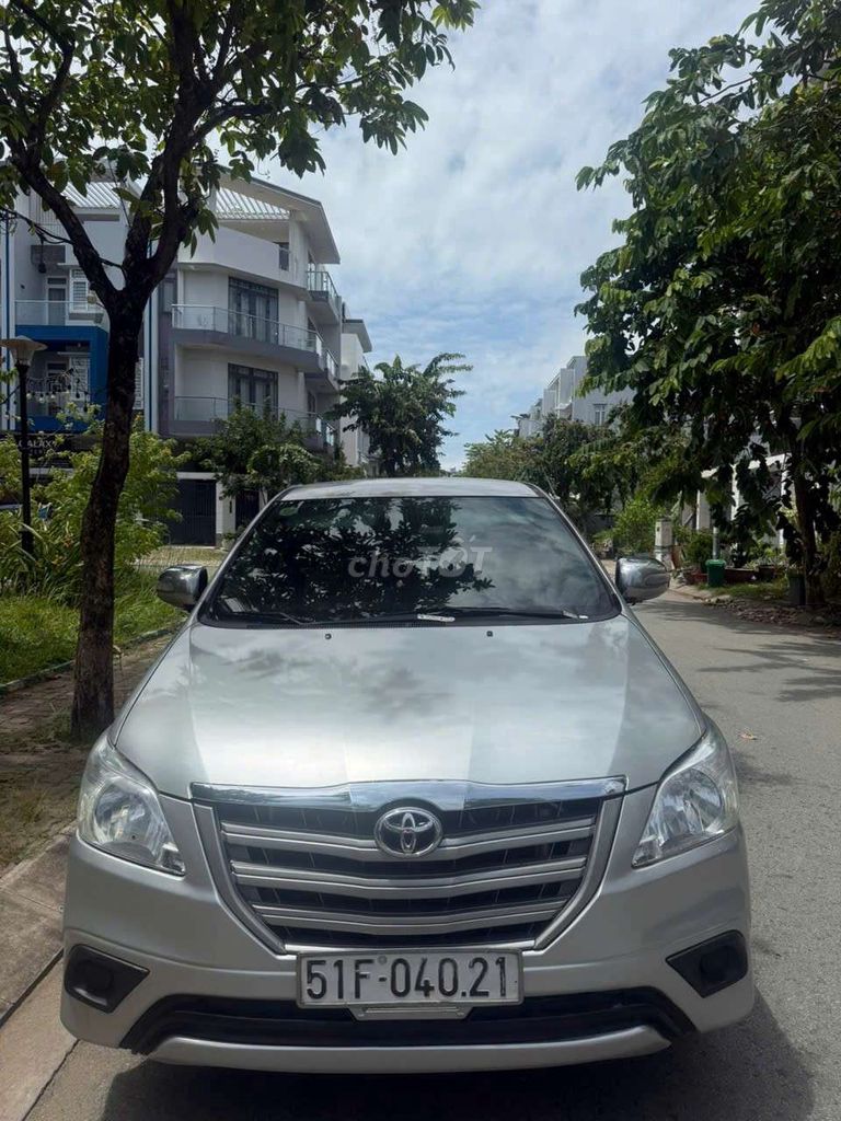 Toyota Innova 2014 - ảnh 2