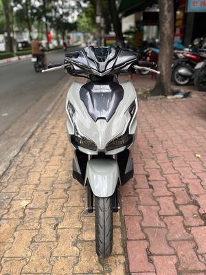 Honda Air Blade 2022 - ảnh 1