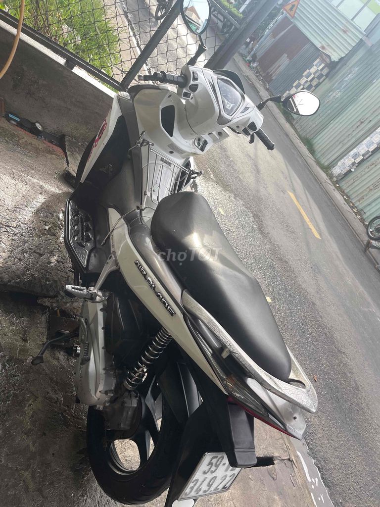 Honda Air Blade 2012 - ảnh 3