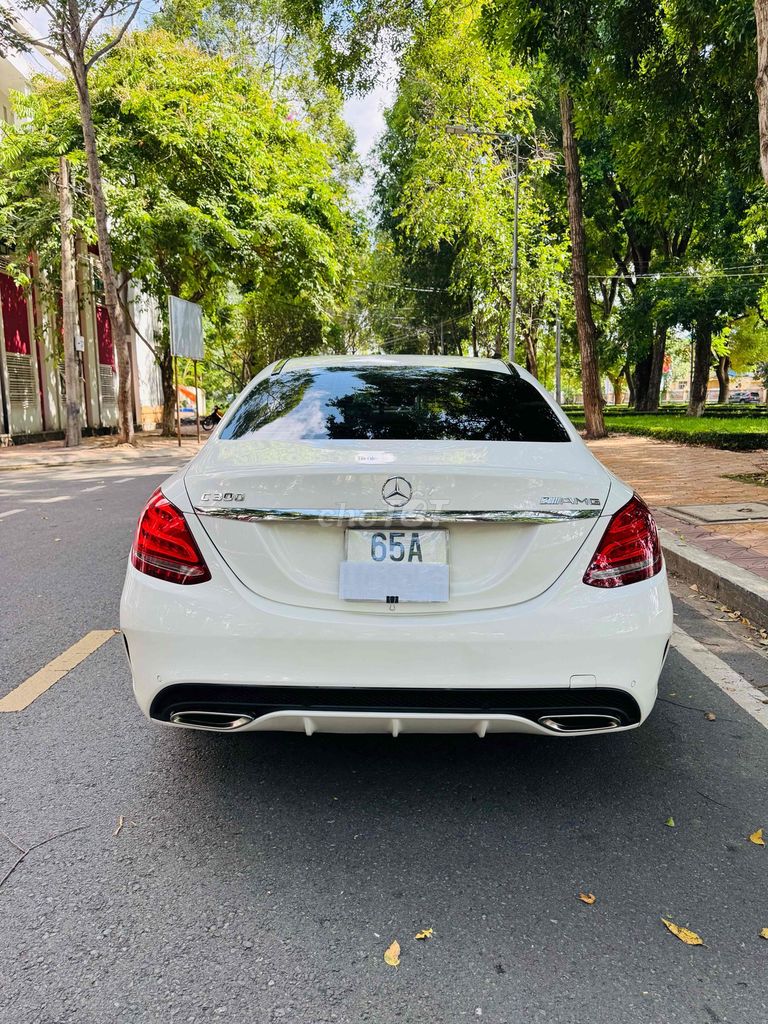 Mercedes-Benz 2018 - ảnh 4