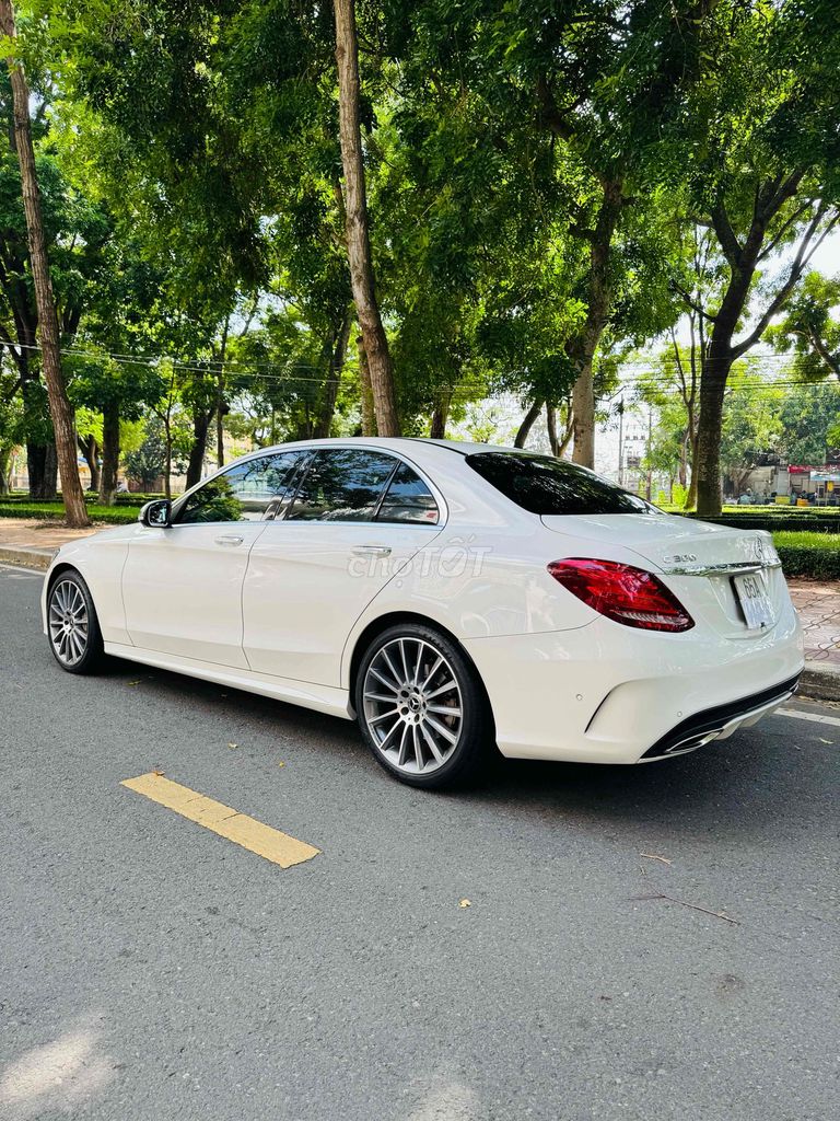 Mercedes-Benz 2018 - ảnh 5